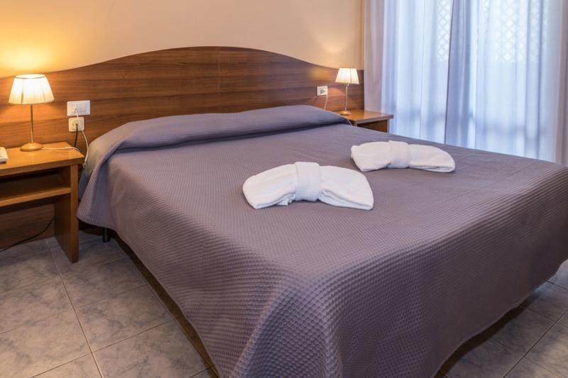 Hotel Malavoglia Ачі-Кастелло Екстер'єр фото