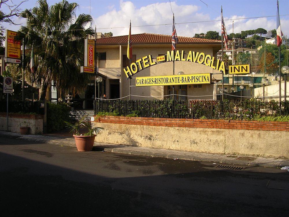 Hotel Malavoglia Ачі-Кастелло Екстер'єр фото